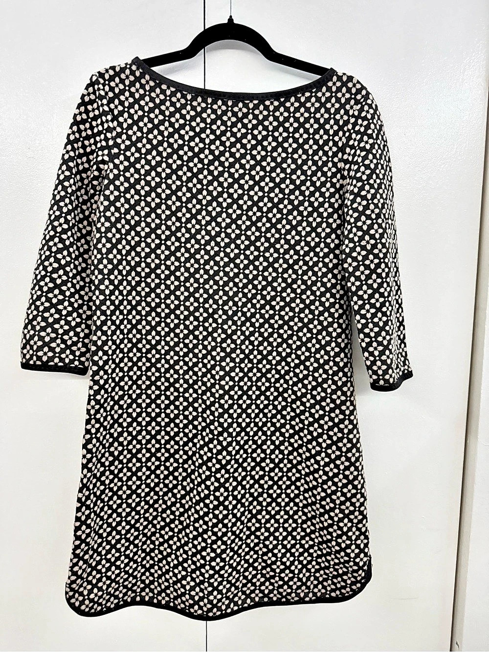 Max Studio Geometric Floral Knit Tunic Shift Dress Size M